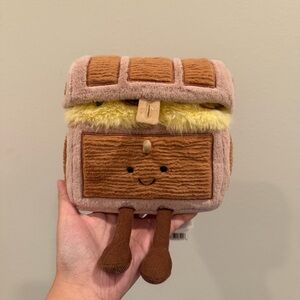 Jellycat Amuseables Treasure Chest